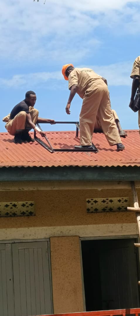 Solar system testing and troubleshooting