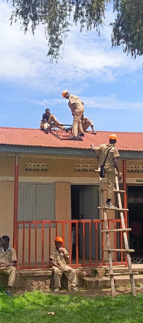 Advanced solar training for youth empowerment